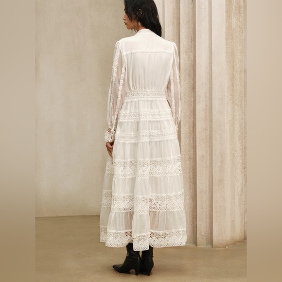 Commense Semi-Sheer Lace Panel Maxi Dress without Belt - Picture 6 of 7